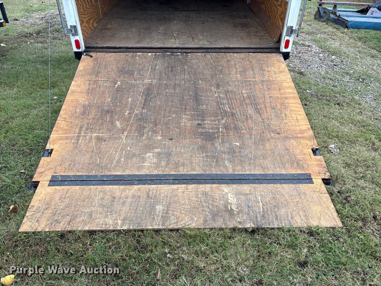 image for item EV2528 2012 Haulmark VT818BT-102 enclosed cargo trailer