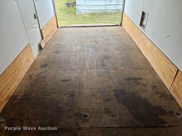 image for item EV2528 2012 Haulmark VT818BT-102 enclosed cargo trailer