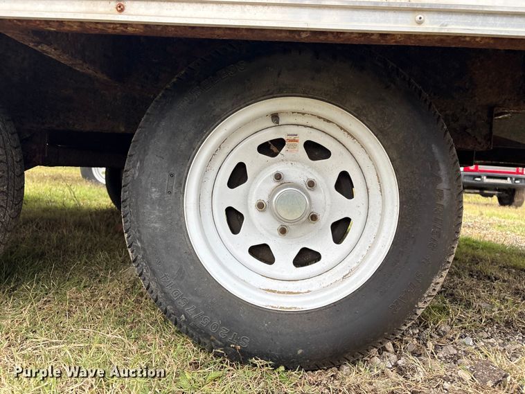 image for item EV2528 2012 Haulmark VT818BT-102 enclosed cargo trailer