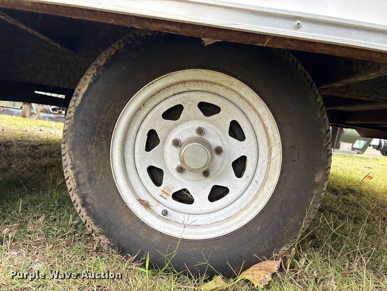 image for item EV2528 2012 Haulmark VT818BT-102 enclosed cargo trailer