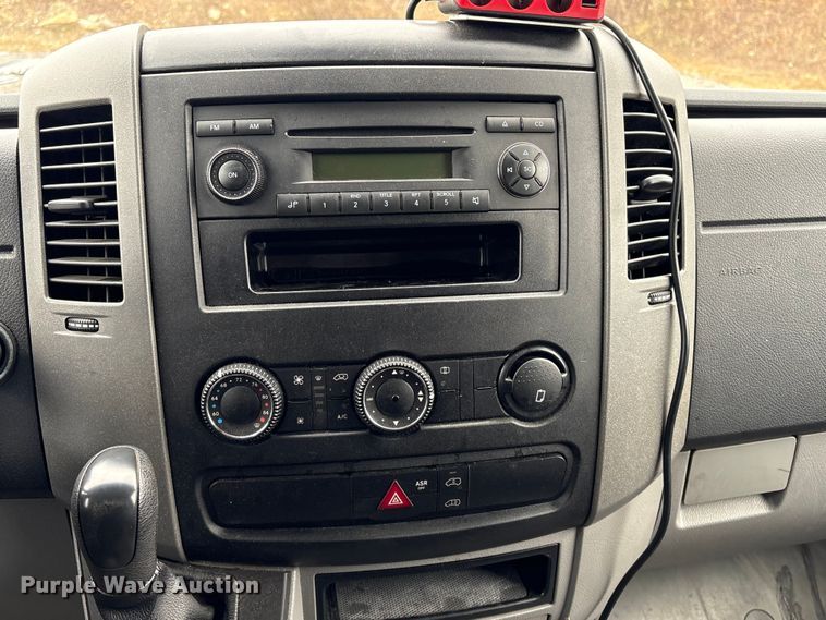 image for item EV2530 2012 Mercedes Benz Sprinter van