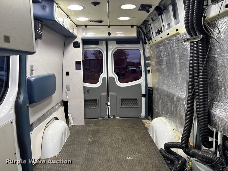 image for item EV2530 2012 Mercedes Benz Sprinter van