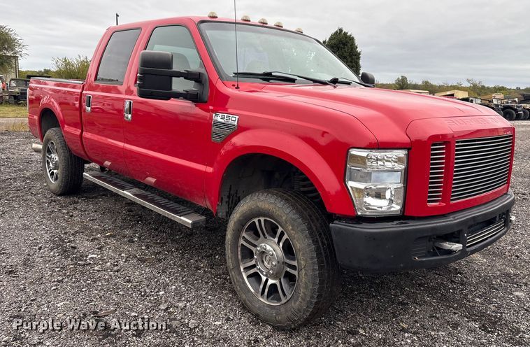 image for item EV2531 2008 Ford F350 Super Duty  Crew Cab pickup truck