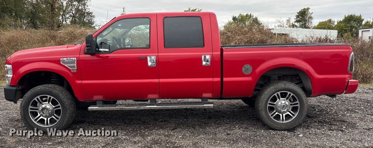image for item EV2531 2008 Ford F350 Super Duty  Crew Cab pickup truck