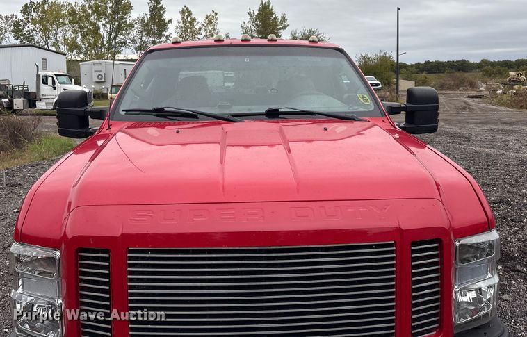image for item EV2531 2008 Ford F350 Super Duty  Crew Cab pickup truck