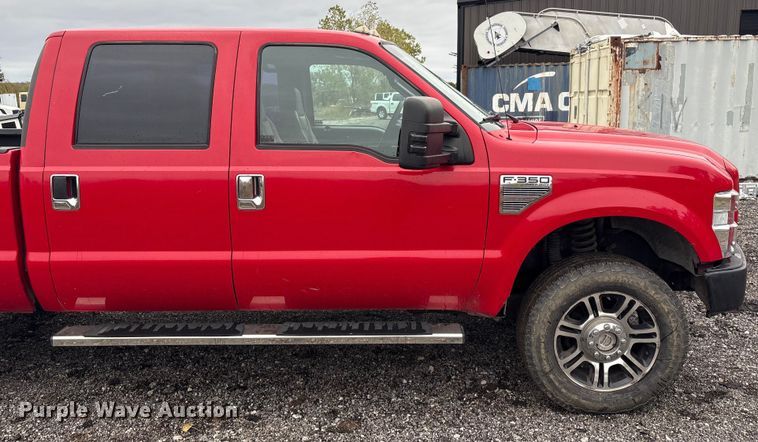image for item EV2531 2008 Ford F350 Super Duty  Crew Cab pickup truck