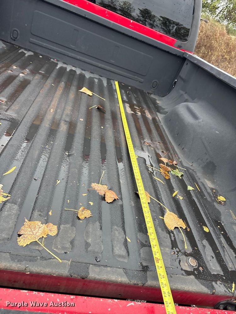 image for item EV2531 2008 Ford F350 Super Duty  Crew Cab pickup truck