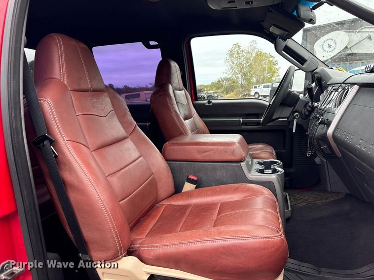 image for item EV2531 2008 Ford F350 Super Duty  Crew Cab pickup truck