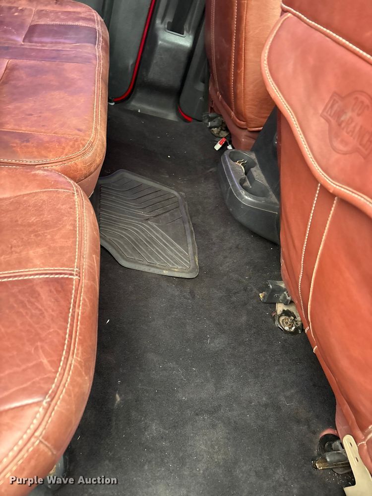 image for item EV2531 2008 Ford F350 Super Duty  Crew Cab pickup truck