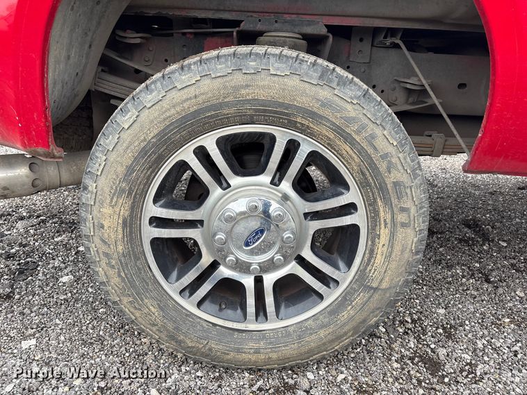 image for item EV2531 2008 Ford F350 Super Duty  Crew Cab pickup truck