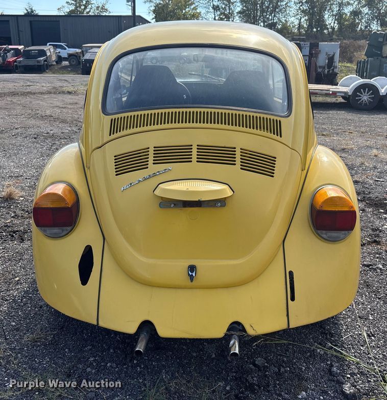 image for item EV2532 1976 Volkswagen Beetle 