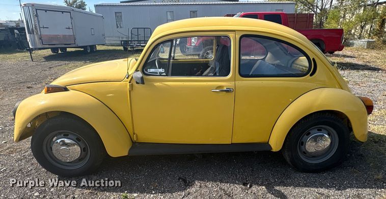 image for item EV2532 1976 Volkswagen Beetle 