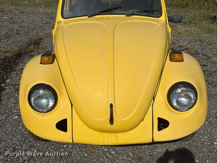 image for item EV2532 1976 Volkswagen Beetle 