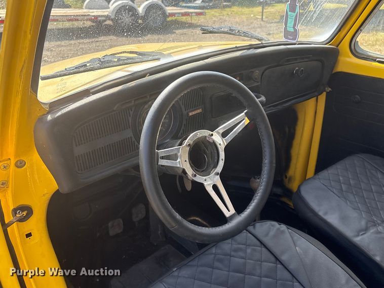 image for item EV2532 1976 Volkswagen Beetle 