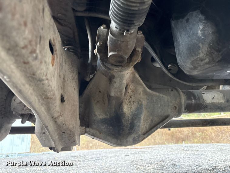 image for item EV2533 2008 Ford F550 Super Duty XL dump bed pickup truck