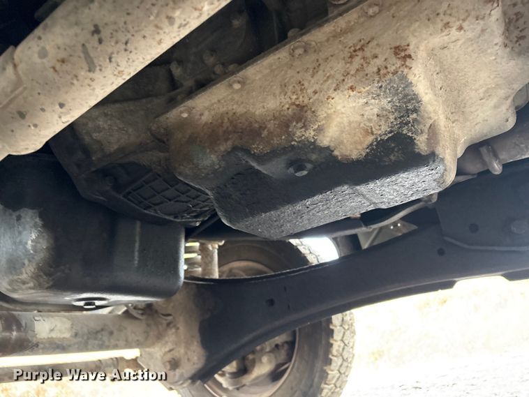 image for item EV2533 2008 Ford F550 Super Duty XL dump bed pickup truck