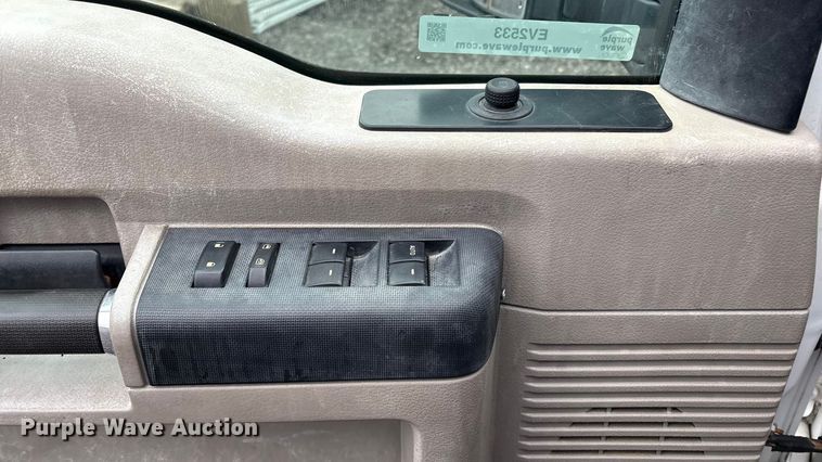 image for item EV2533 2008 Ford F550 Super Duty XL dump bed pickup truck