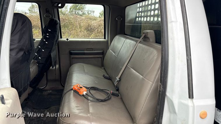 image for item EV2533 2008 Ford F550 Super Duty XL dump bed pickup truck