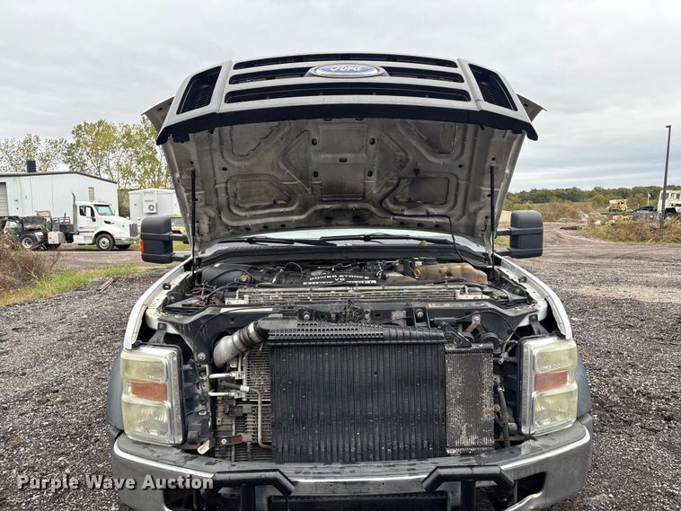 image for item EV2533 2008 Ford F550 Super Duty XL dump bed pickup truck