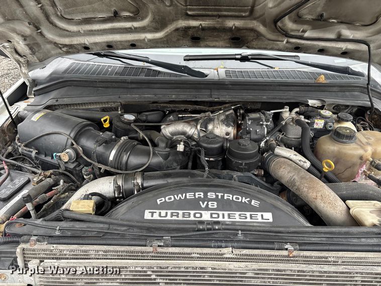 image for item EV2533 2008 Ford F550 Super Duty XL dump bed pickup truck