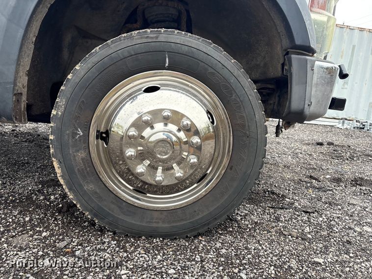 image for item EV2533 2008 Ford F550 Super Duty XL dump bed pickup truck