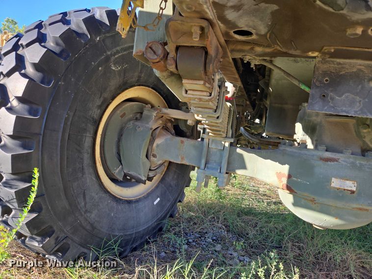 image for item EV2535 1986 AM General M934 flatbed truck