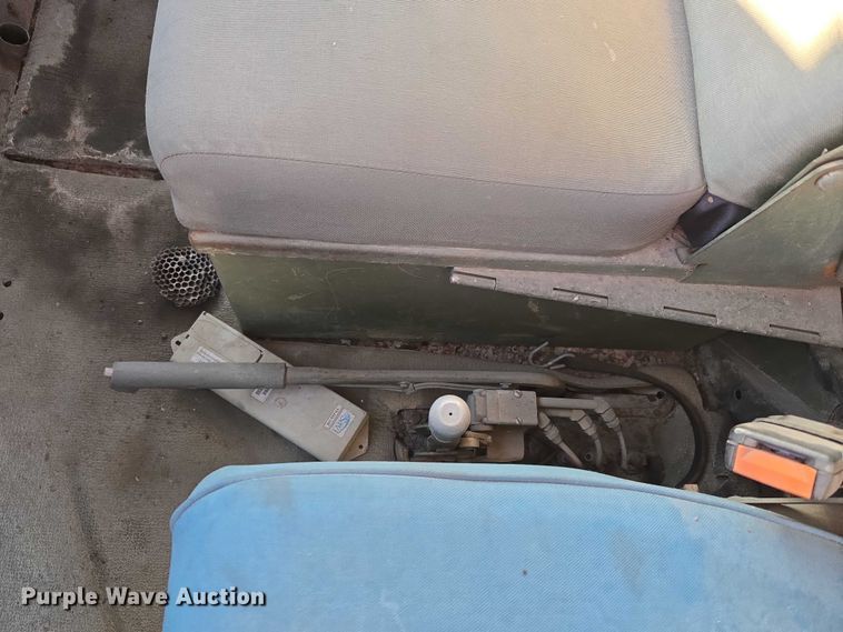 image for item EV2535 1986 AM General M934 flatbed truck