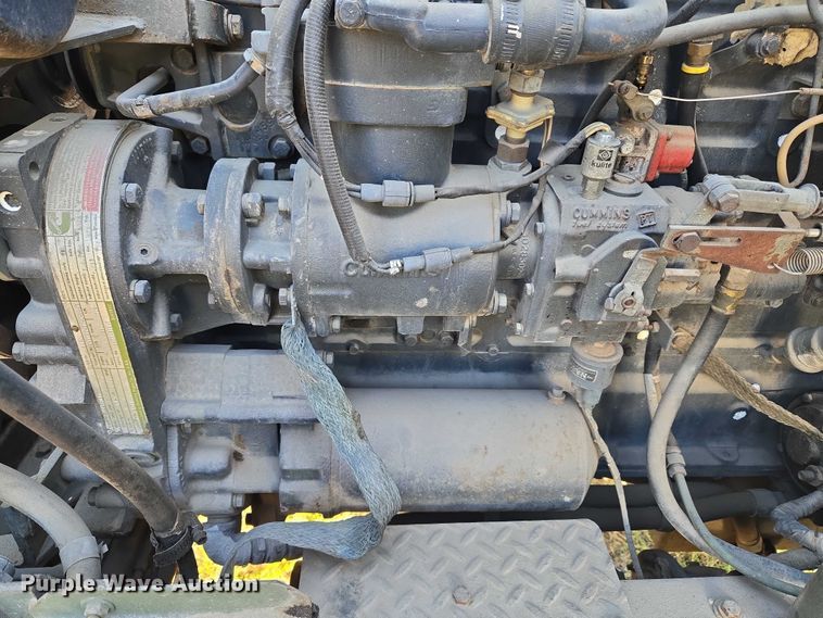 image for item EV2535 1986 AM General M934 flatbed truck