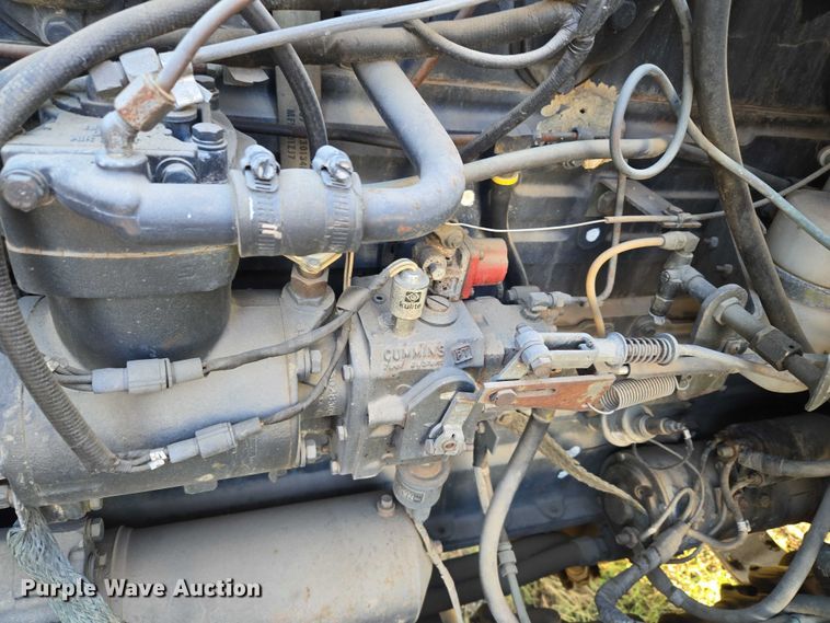 image for item EV2535 1986 AM General M934 flatbed truck