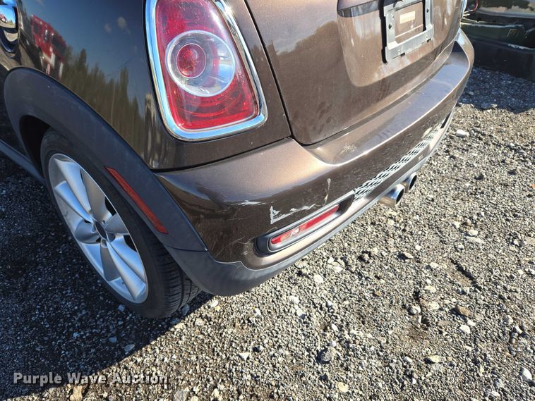 image for item EV2537 2011 Mini Cooper S 