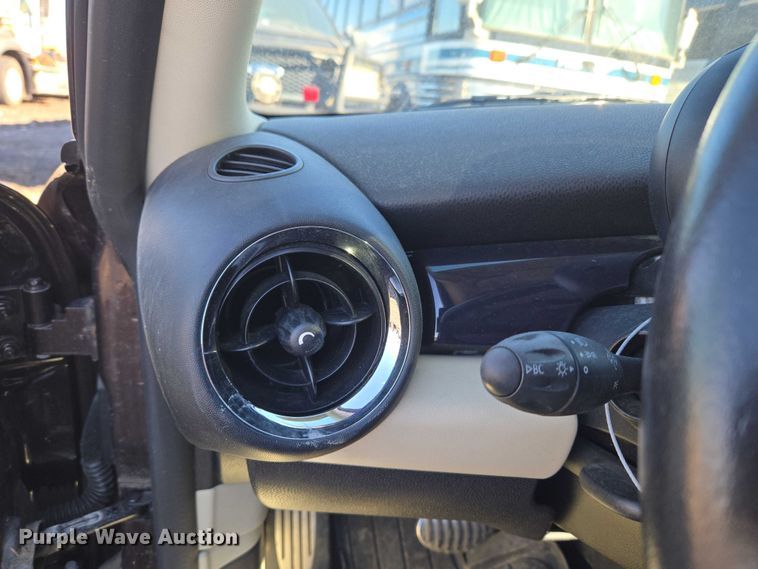 image for item EV2537 2011 Mini Cooper S 