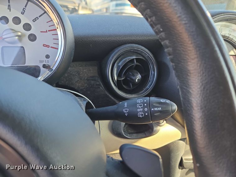 image for item EV2537 2011 Mini Cooper S 