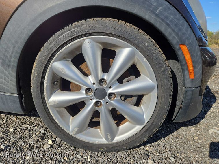 image for item EV2537 2011 Mini Cooper S 