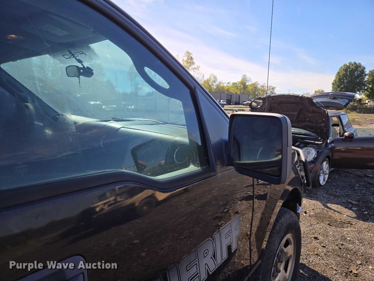 image for item EV2538 2005 Ford F150 XLT SuperCrew pickup truck