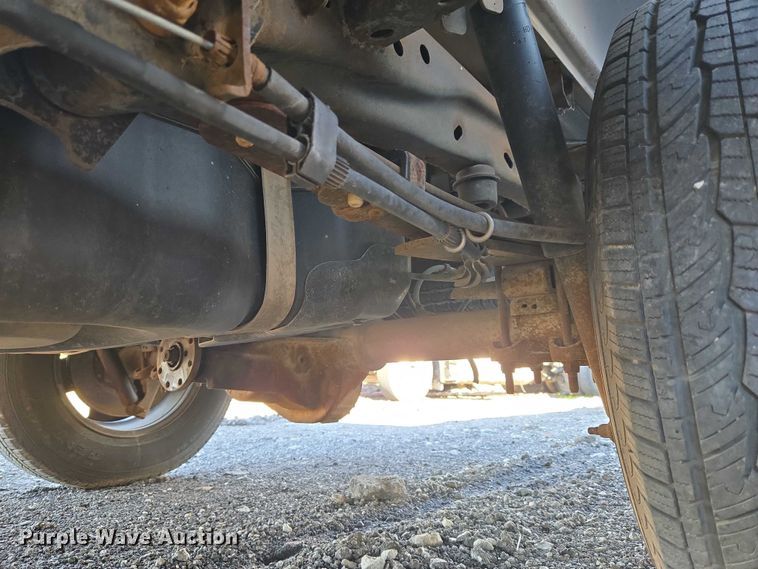 image for item EV2538 2005 Ford F150 XLT SuperCrew pickup truck