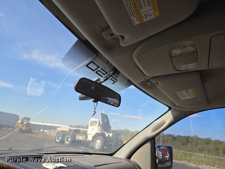 image for item EV2538 2005 Ford F150 XLT SuperCrew pickup truck