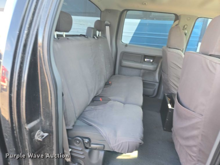 image for item EV2538 2005 Ford F150 XLT SuperCrew pickup truck