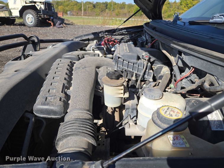 image for item EV2538 2005 Ford F150 XLT SuperCrew pickup truck