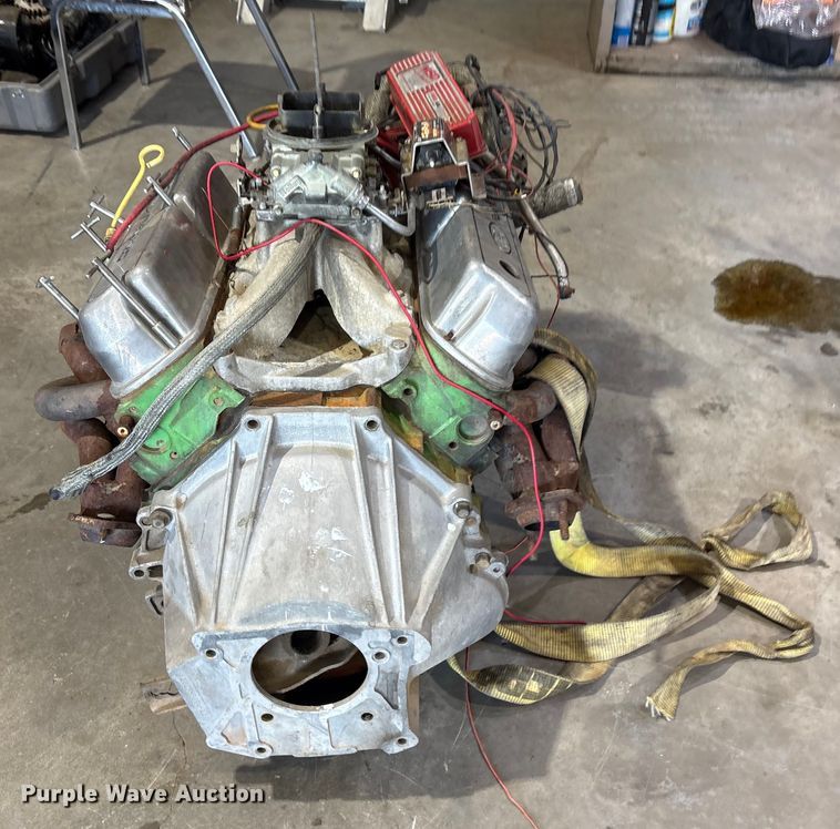 image for item EV2546 Ford 302 engine