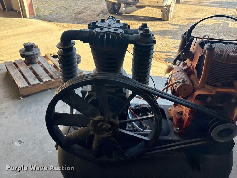 image for item EV2549 Air compressor