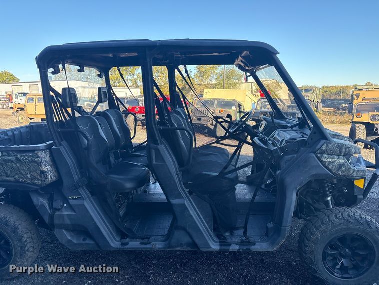 image for item EV2550 2021 Can-Am Defender MAX XT HD10 utility vehicle