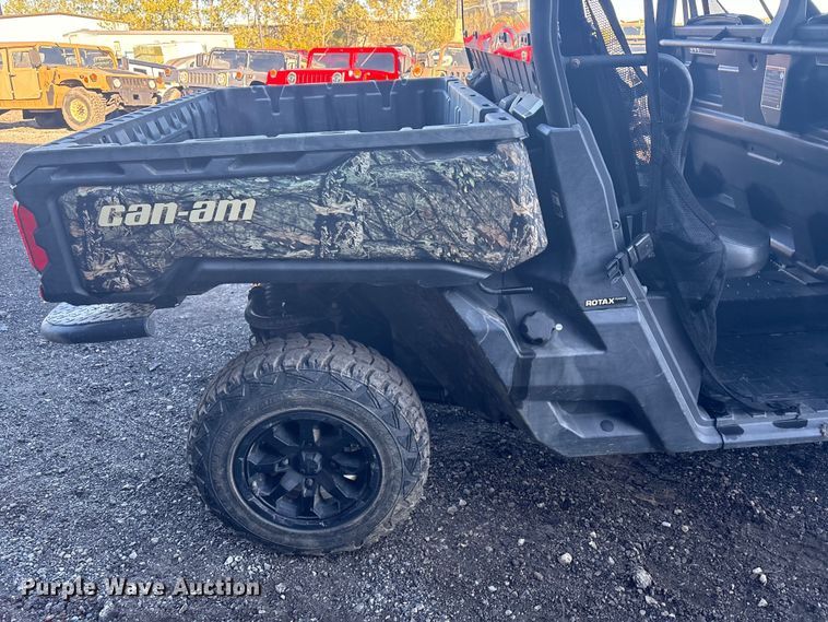 image for item EV2550 2021 Can-Am Defender MAX XT HD10 utility vehicle