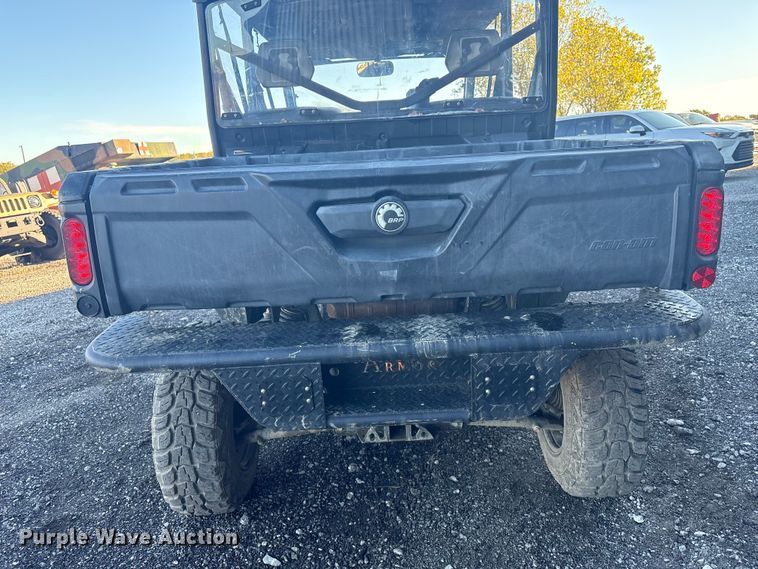 image for item EV2550 2021 Can-Am Defender MAX XT HD10 utility vehicle