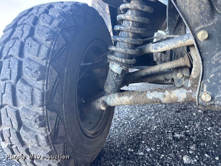 image for item EV2550 2021 Can-Am Defender MAX XT HD10 utility vehicle