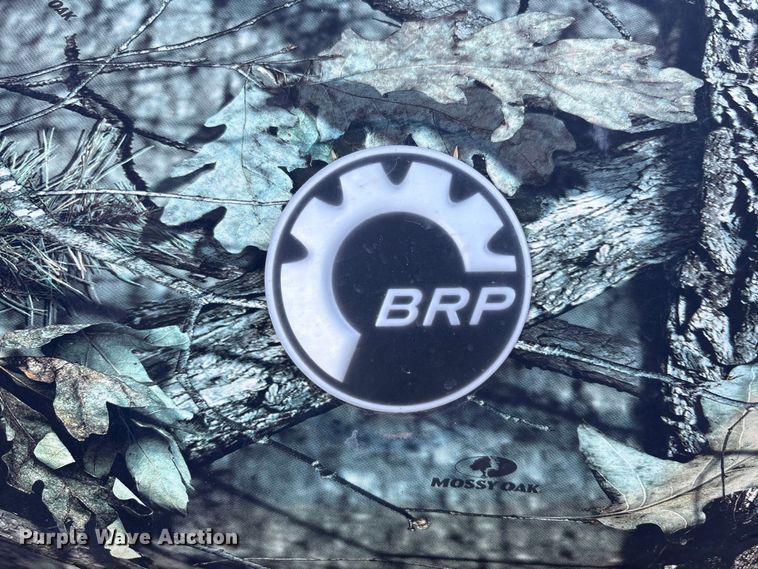 image for item EV2550 2021 Can-Am Defender MAX XT HD10 utility vehicle