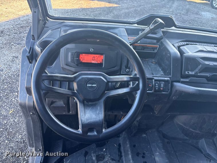 image for item EV2550 2021 Can-Am Defender MAX XT HD10 utility vehicle