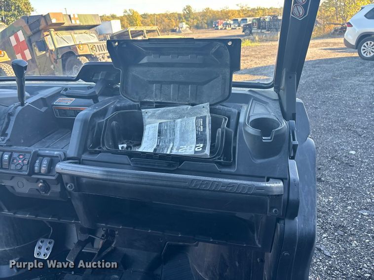 image for item EV2550 2021 Can-Am Defender MAX XT HD10 utility vehicle
