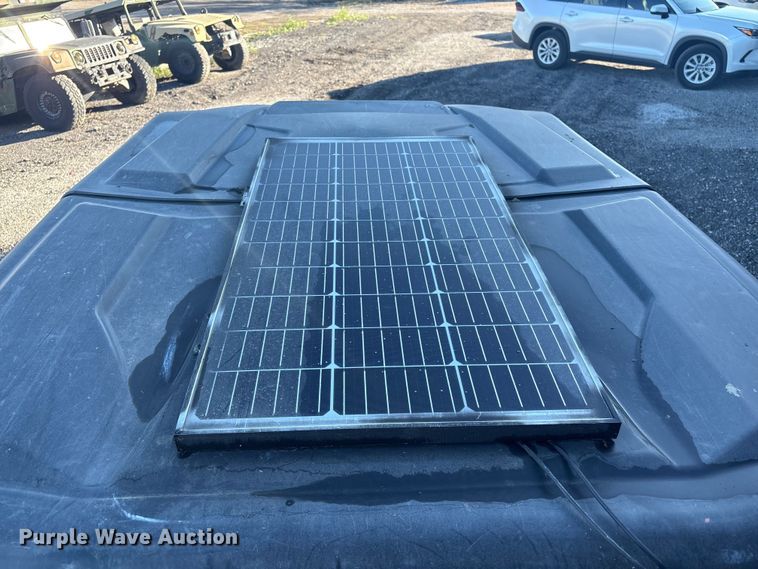 image for item EV2550 2021 Can-Am Defender MAX XT HD10 utility vehicle