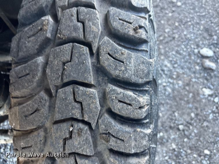 image for item EV2550 2021 Can-Am Defender MAX XT HD10 utility vehicle