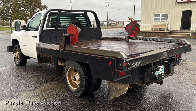 image for item EV3223 2008 Chevrolet Silverado 3500HD bale bed pickup truck